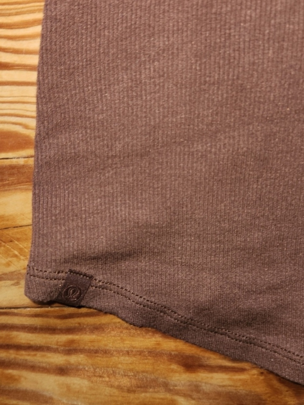 Lululemon Hold Tight Tank Top Roasted Brown Like New Size 2/4 - Picture 6 of 6